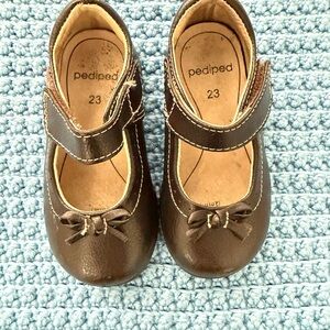 Pediped Brown girl toddler Shoes